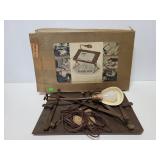 De Luxe vintage reading stand with original box