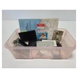 Collection of vintage items