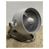 Vornado adjustable air circulator fan