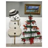 Large wood snowman & lighted yard tree