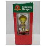 Looney Tunes Stocking hanger in box
