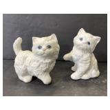 Pair of ceramic kittens