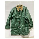 Green mens large rain jacket w/ brass clasps