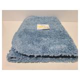 Long runner bath rug in Basin Blue