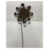 Cast metal sunburst yard/garden stake