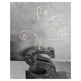 "S" triple photo holder