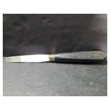 Wood handle Grumbacher cheese knife