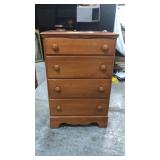 Vintage four drawer dresser