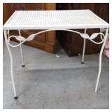 Rectangle metal mesh patio table