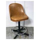 Retro swivel stool