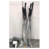 Unused golf club set w/ covers