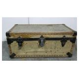 Antique flat top trunk