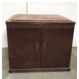 Vintage RCA Victor cabinet