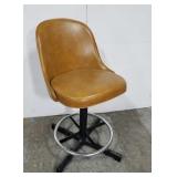 Retro metal/vinyl swivel stool
