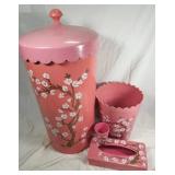 Vintage pink floral bathroom set