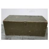 Antique wood chest/footlocker