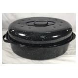 Enamelware roasting pan