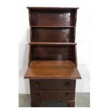 Secretary desk with drawers
