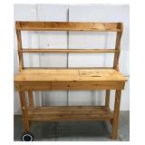 Gardeners potting bench