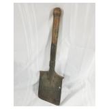 Vintage military style hand shovel