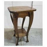 Wood end table/plant stand