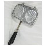 Pie & sandwich press