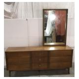 Mid century Stanley dresser w/ mirror