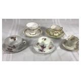 Lot of tea cups and matching saucers