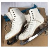 Ladies ice skates