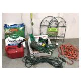 Yard & garden lot