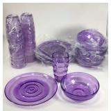 Purple plastic party dish set
