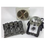 McGill coin changer, Airguide barometer & flash