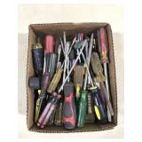 Flat screwdriver lot 108
