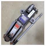 Floor jack lot 153
