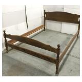 Ethan Allen solid maple/birch bed