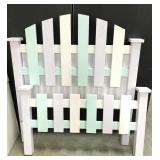 Picket fence little girl bed