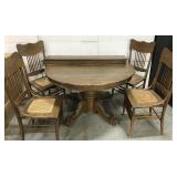 Antique quartersawn clawfoot table w/ chairs