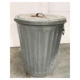 Galvanized trash can bin w/ bird seed