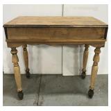 Flip top project desk