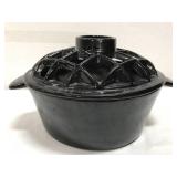 Cast iron enameled pot