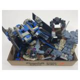 Assorted legos