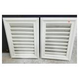 Set of 2 plastic vents