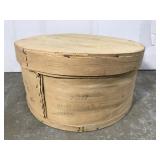 Round wood box