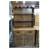 Temple Stuart maple hutch