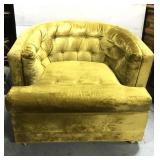 Vintage Kroehler rolling barrel chair