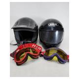 Pair of helmets and goggles