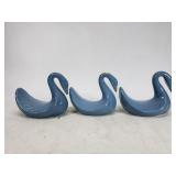 3 ceramic swans