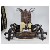 Metal bin with fluer des lis theme