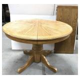Round table w/ leaf