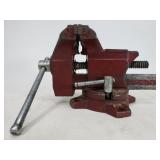 Mountable work bench clamp